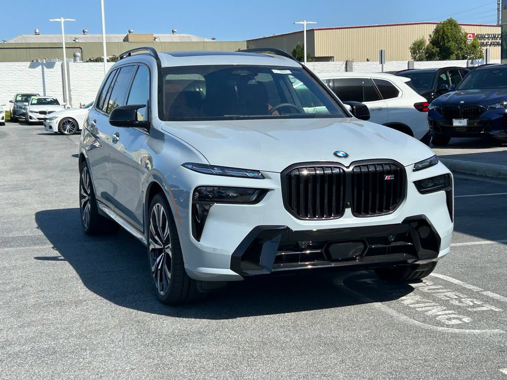 New 2027 BMW X7 M60i AWD/4WD image 7