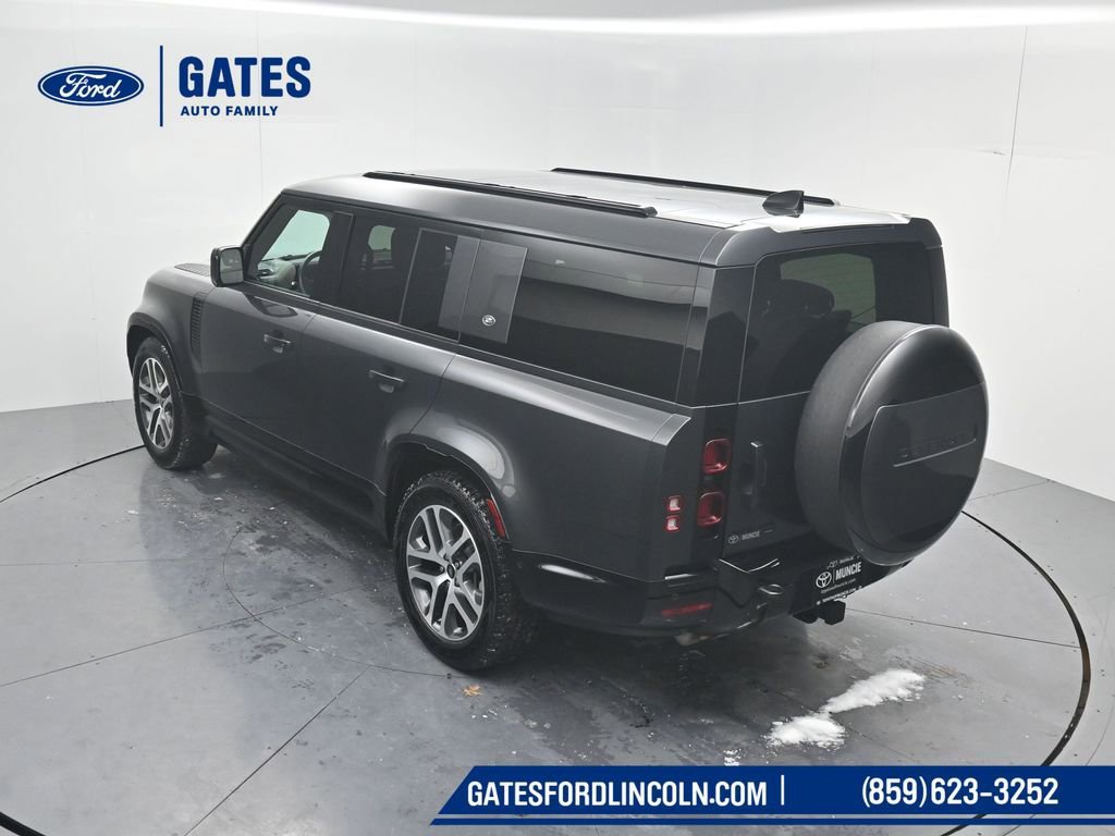 Used 2023 Land Rover Defender 130 X-Dynamic SE image 47