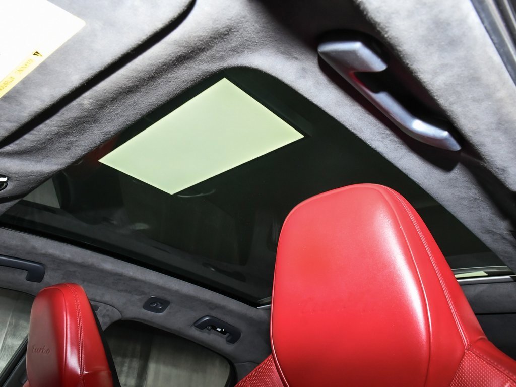 Used 2021 Porsche Cayenne Turbo w/ Assistance Package image 48