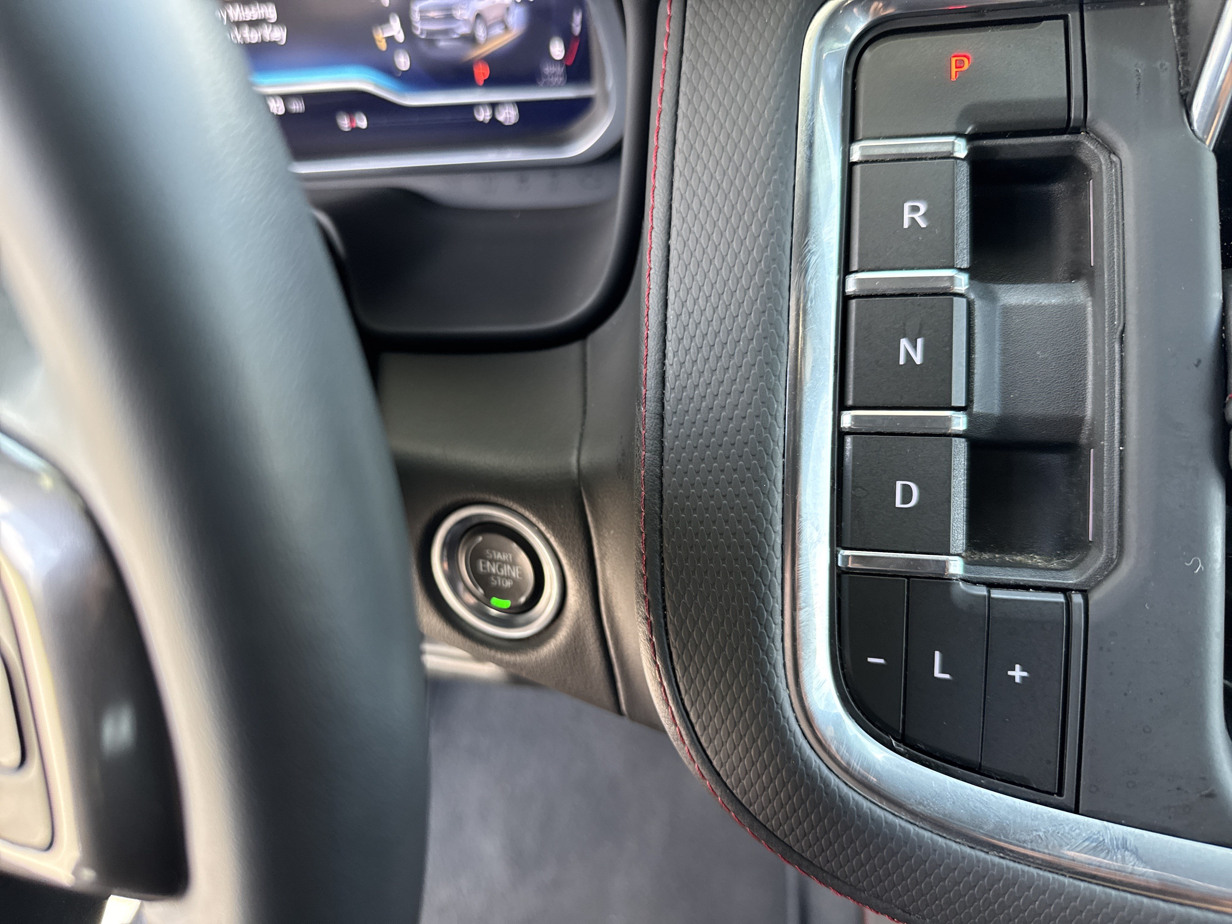Used 2023 Chevrolet Tahoe RST w/ Luxury Package AWD/4WD image 33