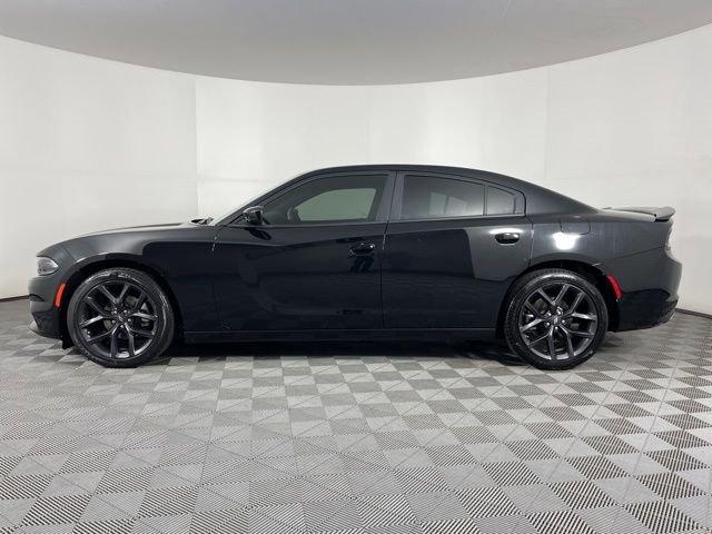 Used 2022 Dodge Charger SXT w/ Blacktop Package image 6