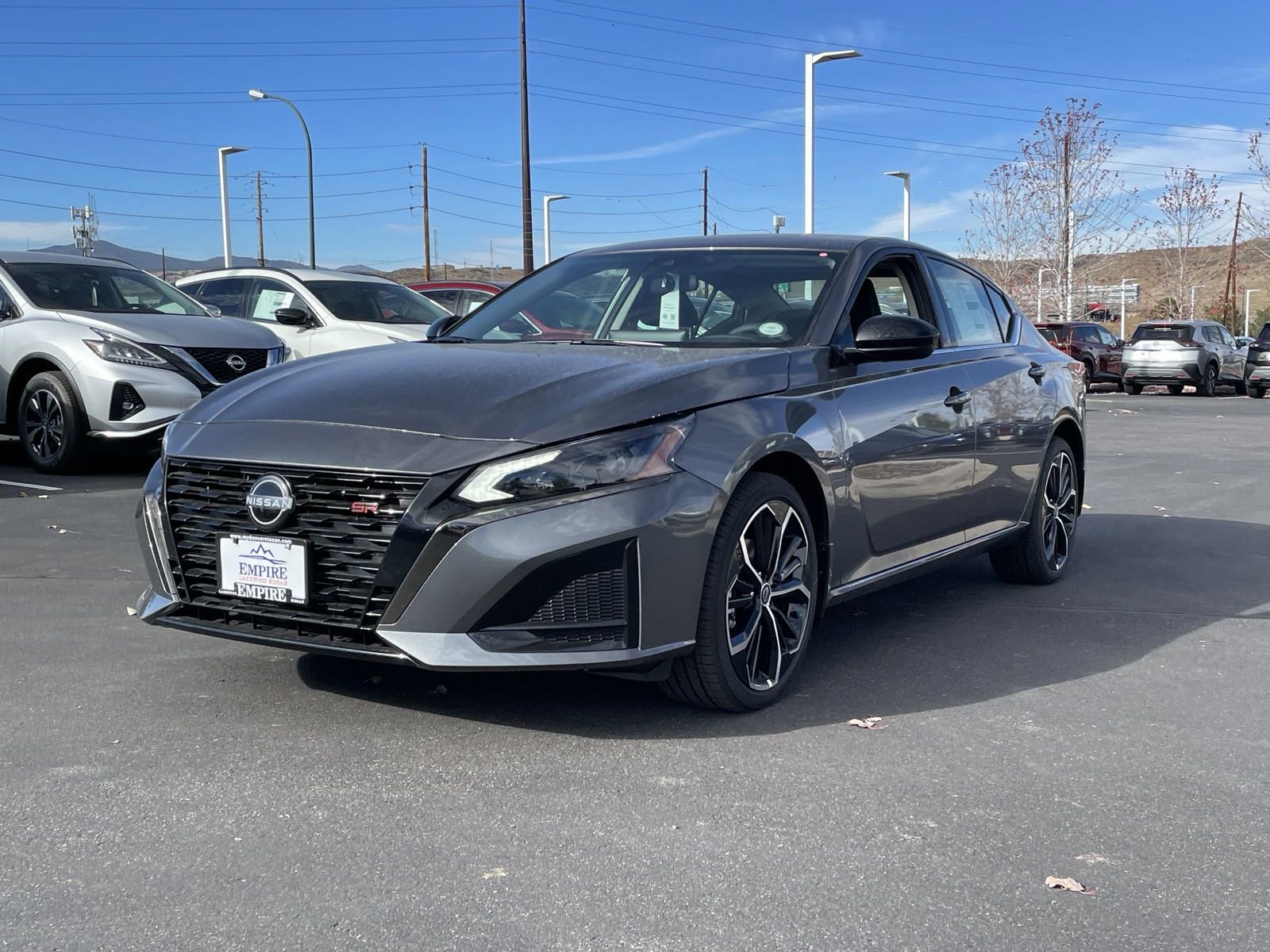 New 2025 Nissan Altima 2.5 SR image 4