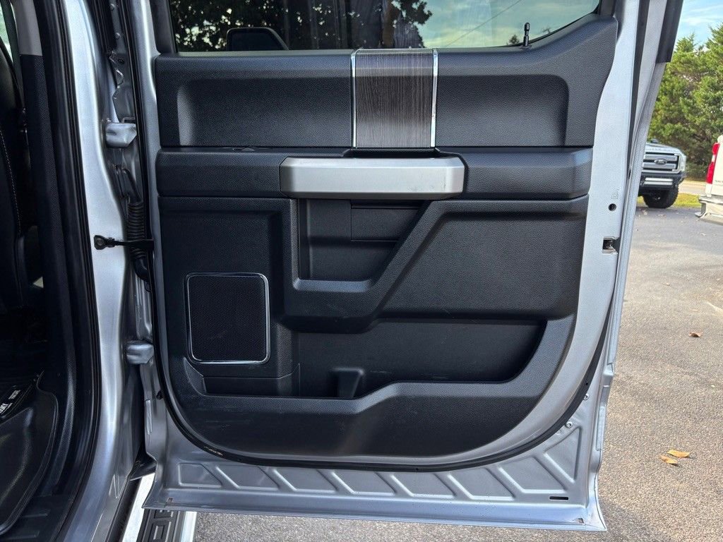 Used 2021 Ford F350 Lariat w/ Lariat Ultimate Package image 28