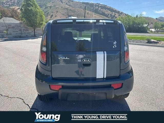 Used 2010 Kia Soul + w/ Denim Special Edition Pkg FWD image 6