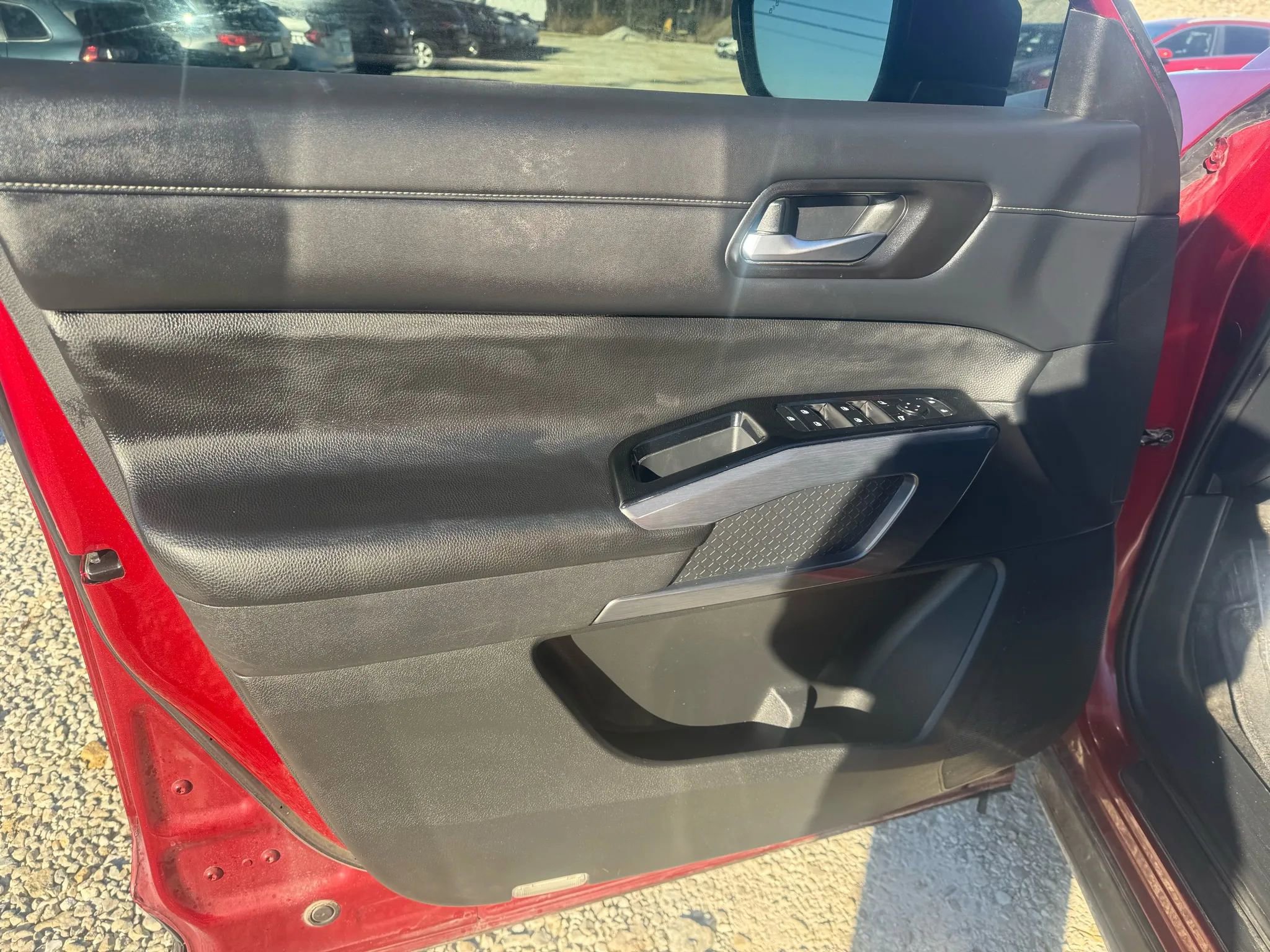 Used 2022 Nissan Pathfinder SL image 10