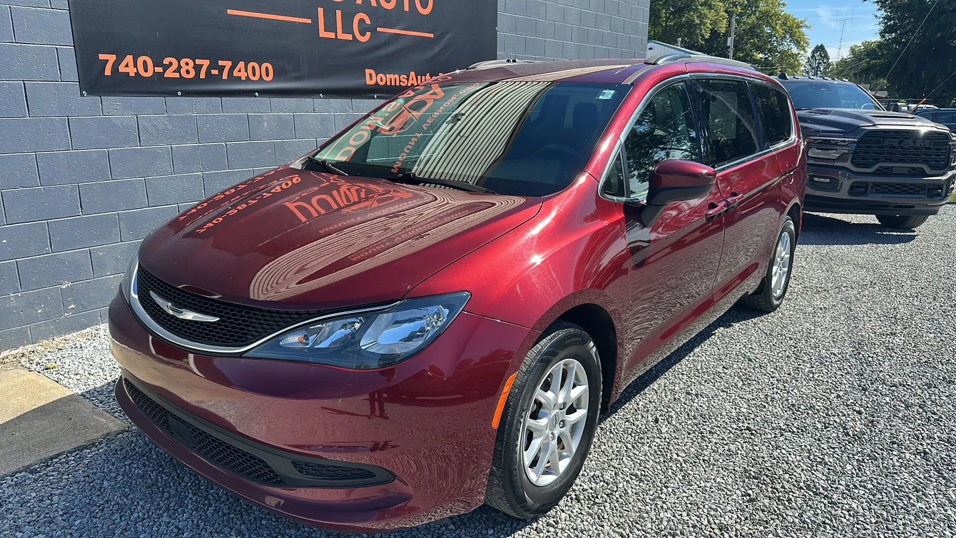 Used 2021 Chrysler Voyager Lxi image 7
