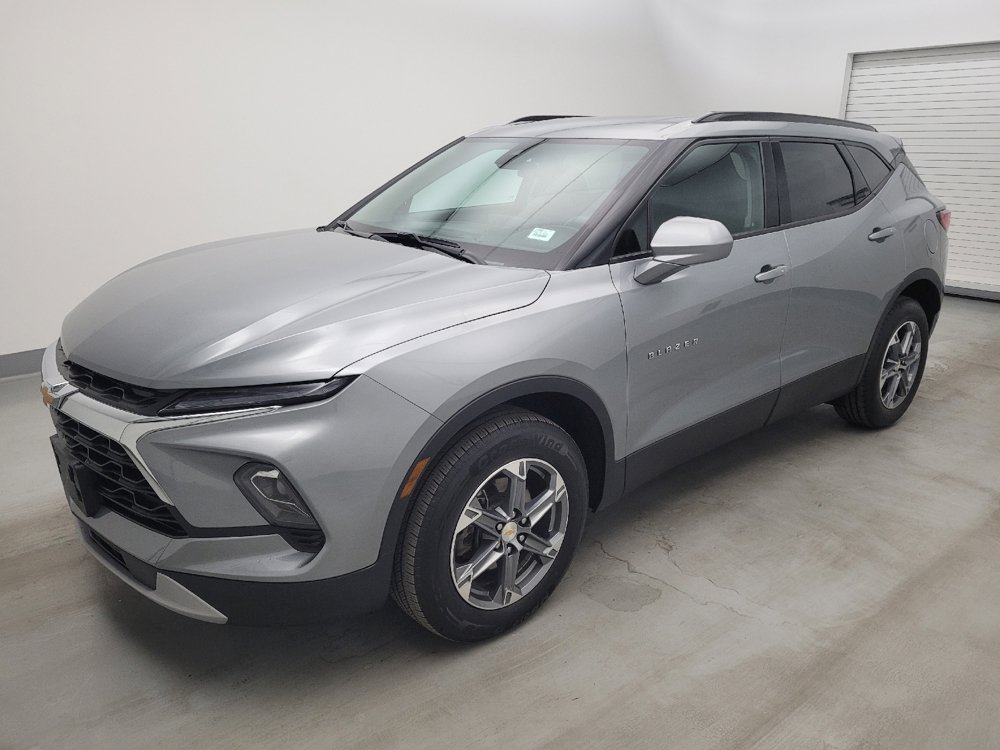 Used 2023 Chevrolet Blazer LT w/ Convenience Package AWD/4WD image 2