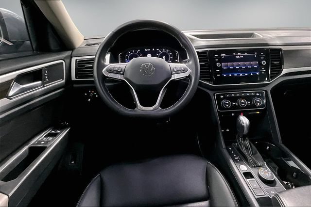 Used 2023 Volkswagen Atlas SE AWD/4WD image 9