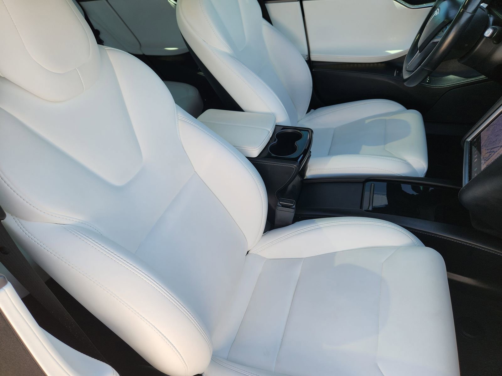 Used 2019 Tesla Model S AWD image 21