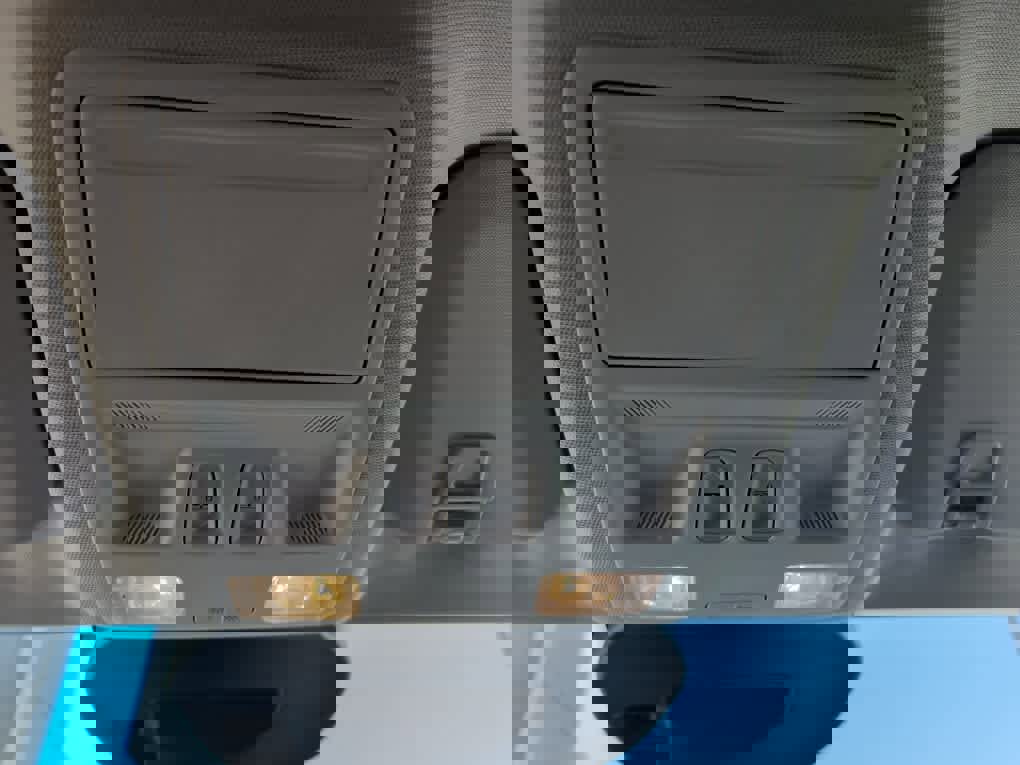 Used 2023 Ford Escape Platinum image 27