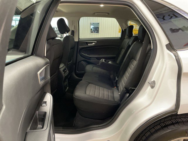 Used 2024 Ford Edge SEL image 23