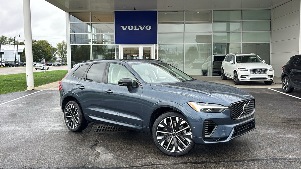New 2027 Volvo XC60 T8 Ultra AWD/4WD image 2