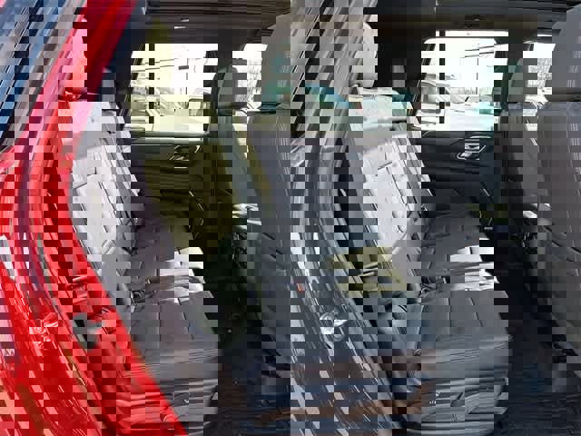 Certified 2024 Chevrolet Tahoe Z71 w/ Off-Road Capability Package image 33