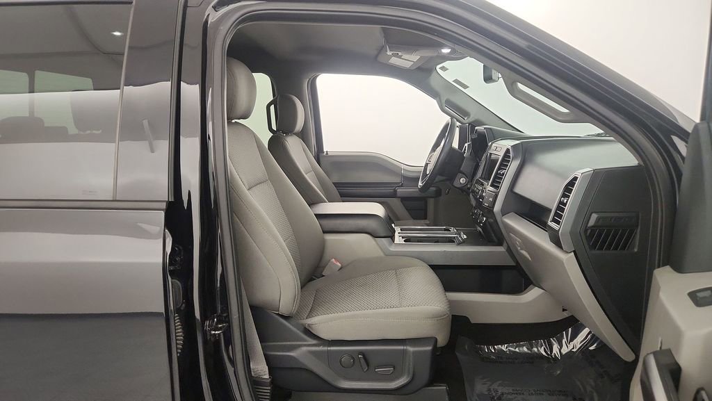 Used 2020 Ford F150 XLT w/ Equipment Group 302A Luxury image 29