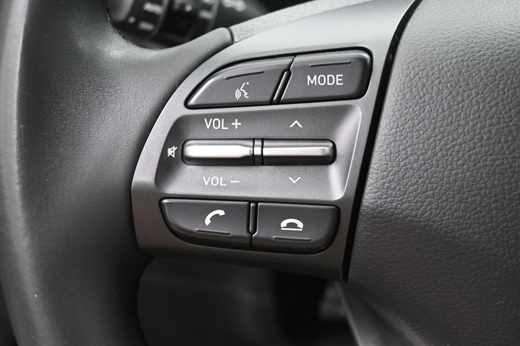 Used 2018 Hyundai Kona Ultimate AWD/4WD image 17