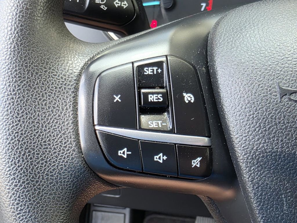 Used 2022 Ford Escape SE image 27