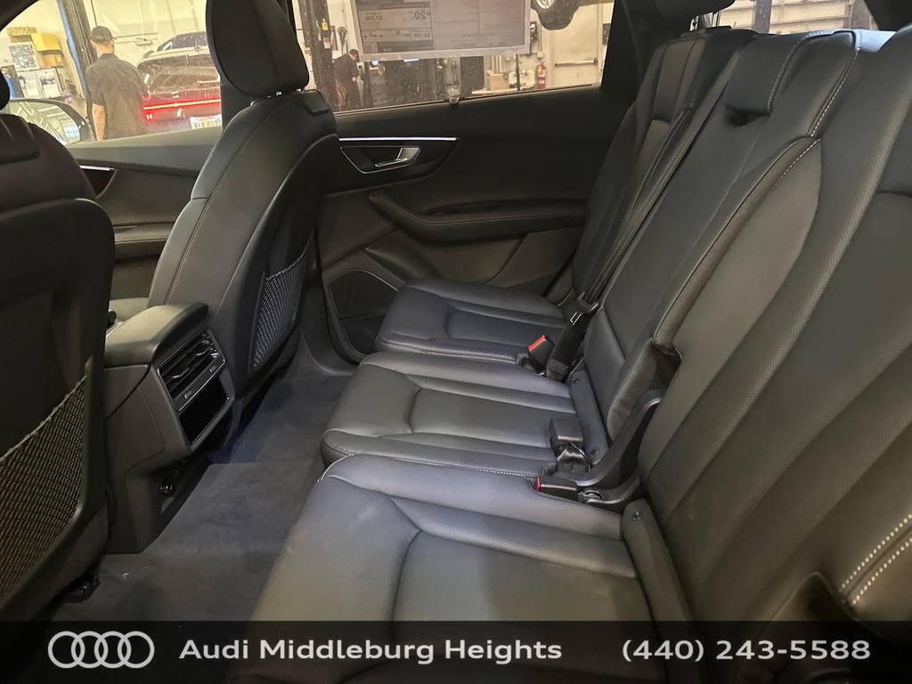 Used 2026 Audi Q7 3.0T Premium Plus image 28