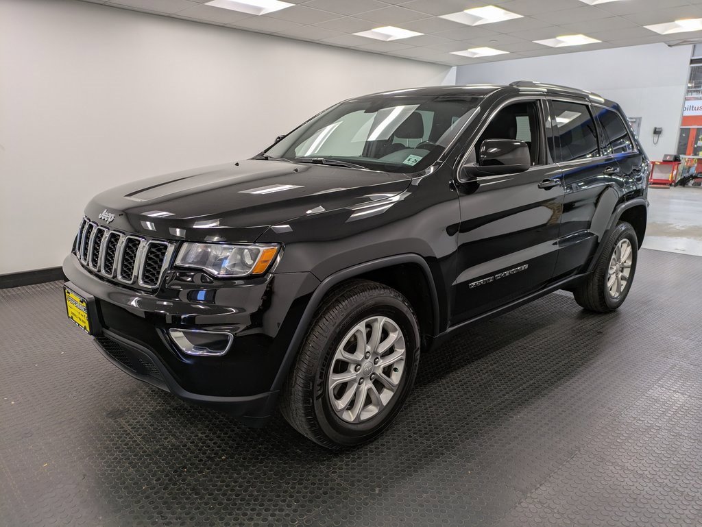 Used 2021 Jeep Grand Cherokee Laredo