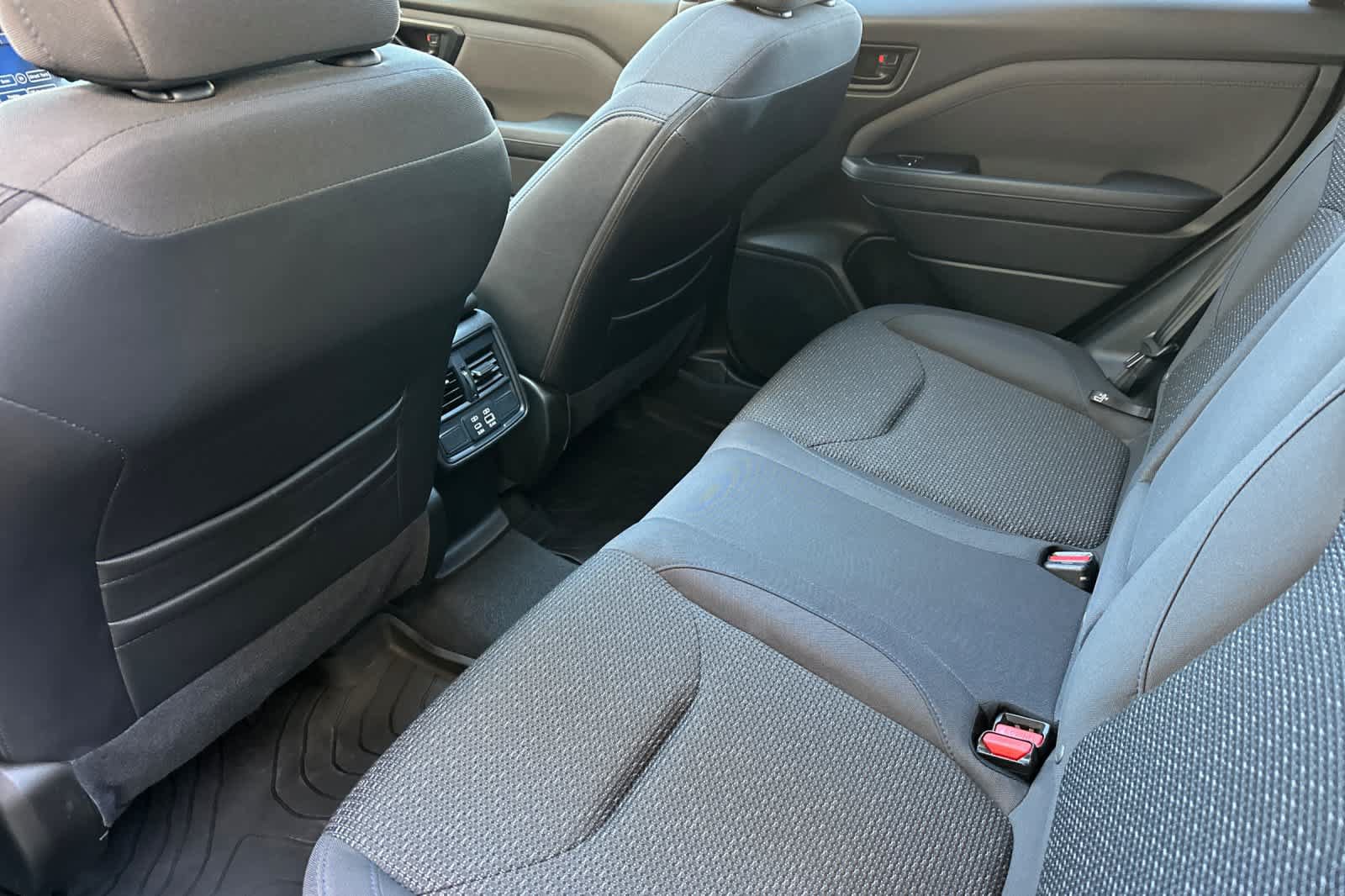 Used 2025 Subaru Forester Premium AWD/4WD image 11