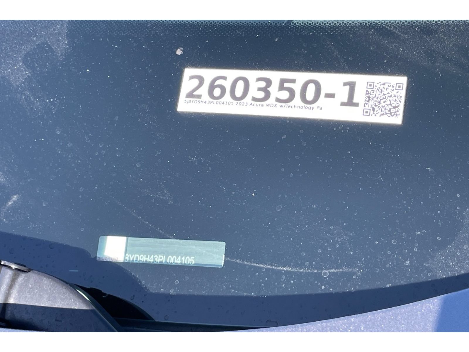 Certified 2023 Acura MDX w/ Technology Package FWD image 2