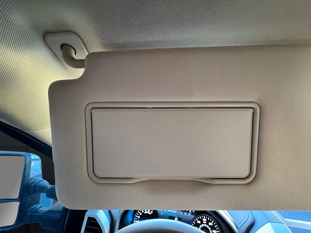 Used 2019 Ford F150 Lariat image 18