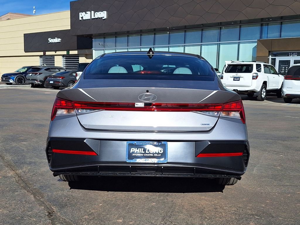 New 2026 Hyundai Elantra Limited image 4