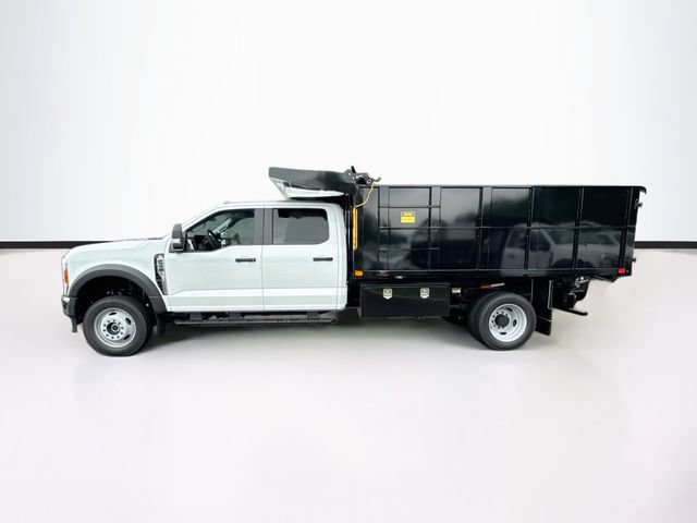 New 2026 Ford F550 4x4 Crew Cab image 3