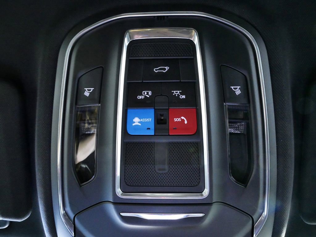 Certified 2024 Jeep Grand Cherokee Limited w/ Black Appearance Package image 51