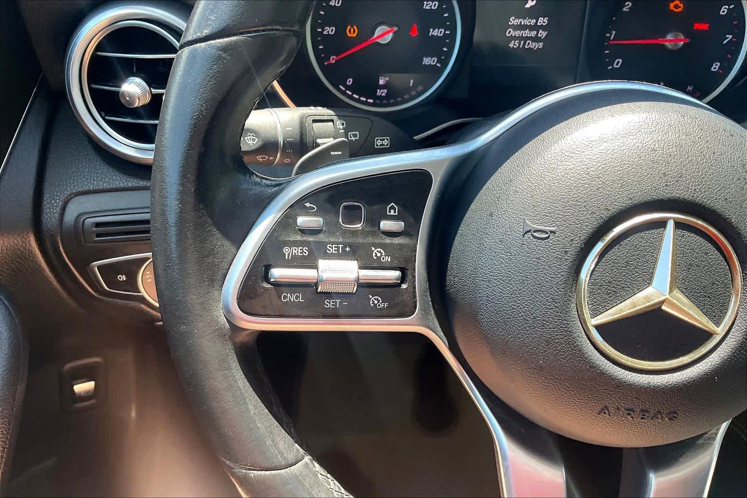 Used 2021 Mercedes-Benz GLC 300 image 23