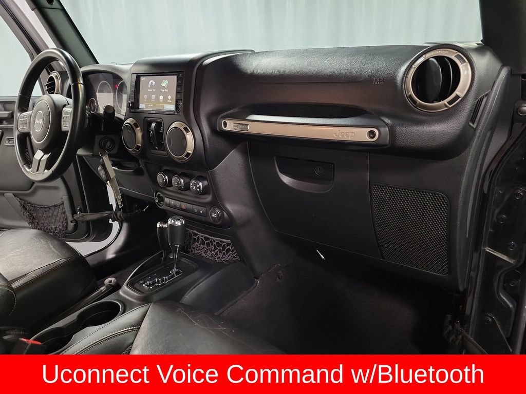 Used 2016 Jeep Wrangler Unlimited Sahara AWD/4WD image 30