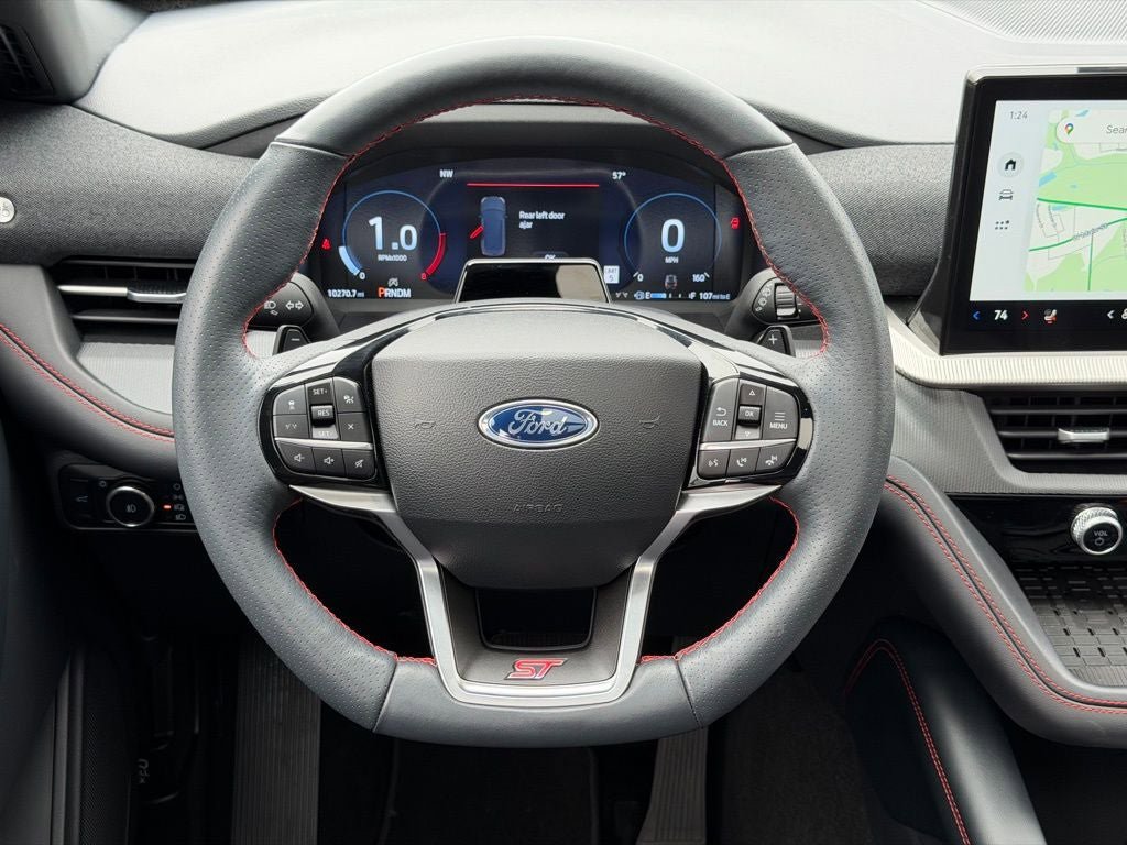 Certified 2025 Ford Explorer ST image 34