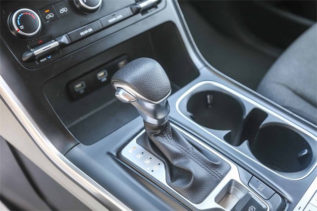 Certified 2022 Kia Carnival LX image 21