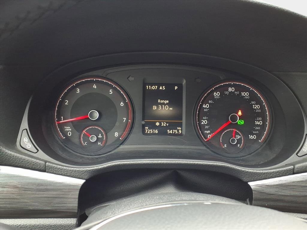 Used 2021 Volkswagen Passat 2.0T R-Line image 25