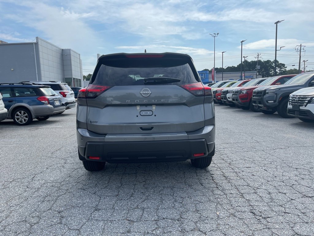 New 2026 Nissan Rogue SV image 5