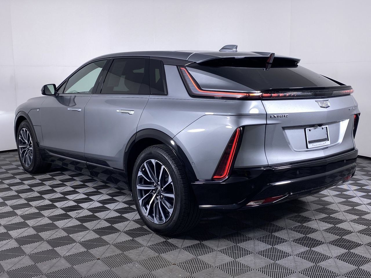 Certified 2024 Cadillac Lyriq Sport AWD/4WD image 35