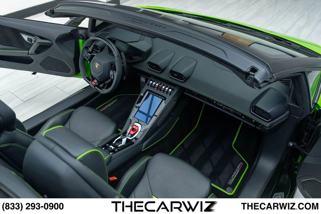 Used 2021 Lamborghini Huracan EVO RWD image 72