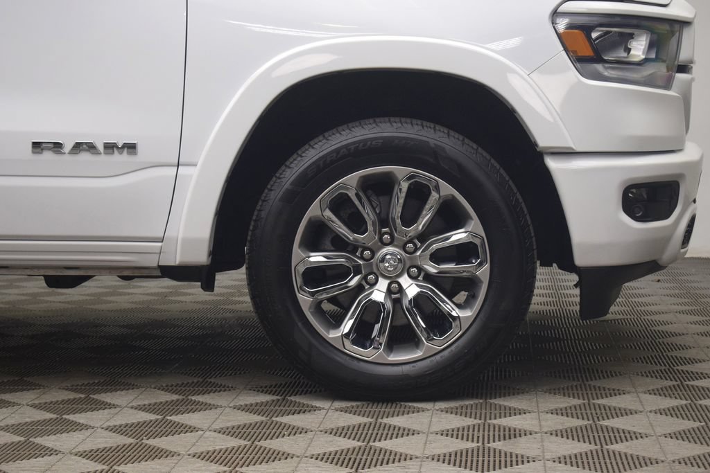 Used 2022 RAM 1500 Laramie AWD/4WD image 35