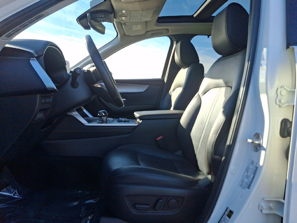 Used 2024 MAZDA CX-90 3.3 Turbo w/ Premium Package AWD/4WD image 15