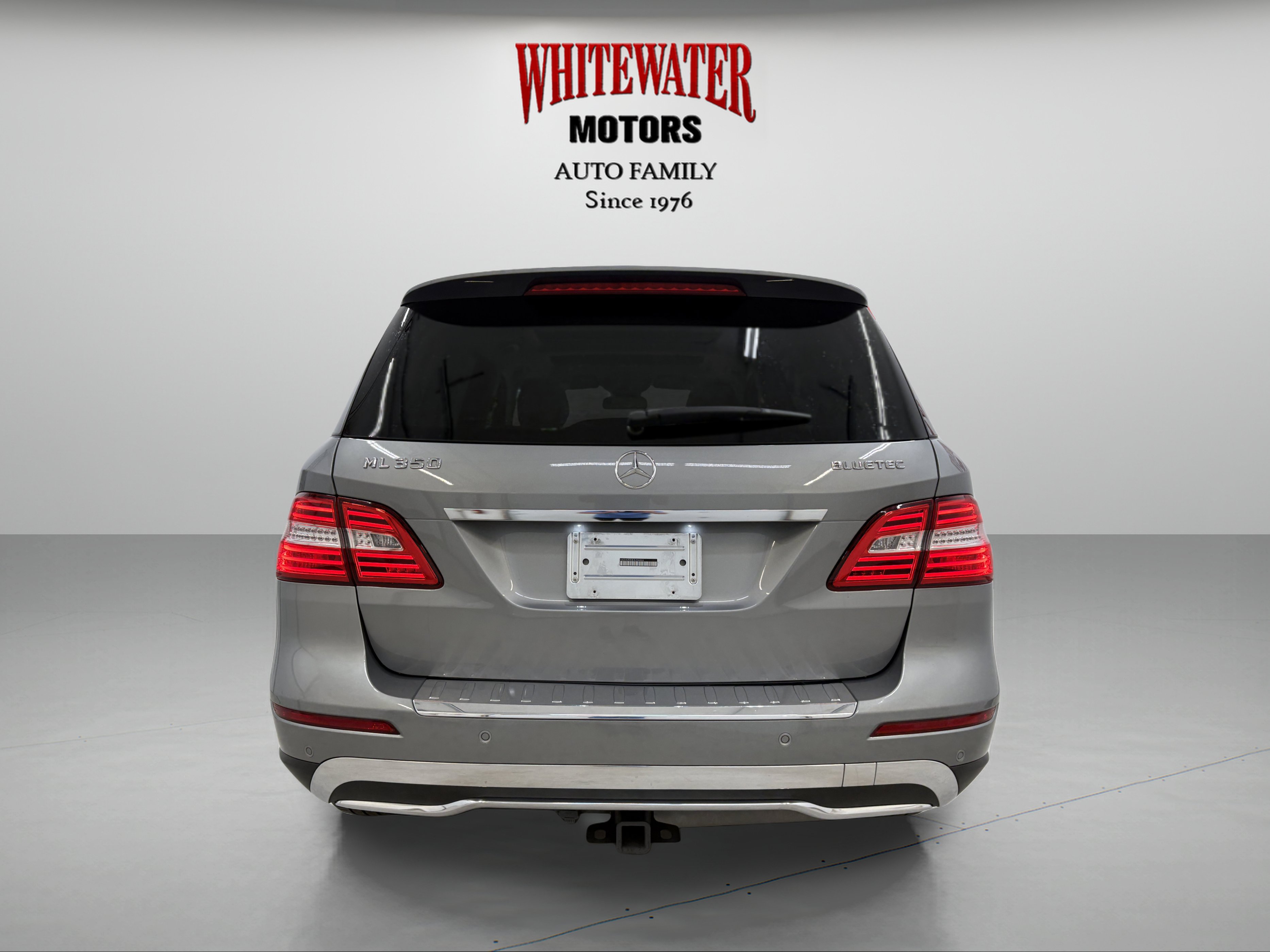 Used 2014 Mercedes-Benz ML 350 BlueTEC 4MATIC w/ Premium 1 Package image 3