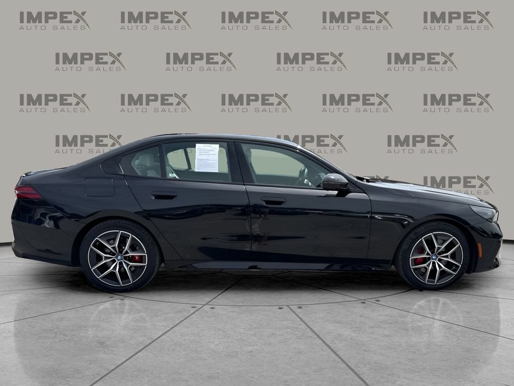 Used 2024 BMW i5 eDrive40i w/ M Sport Package RWD image 6