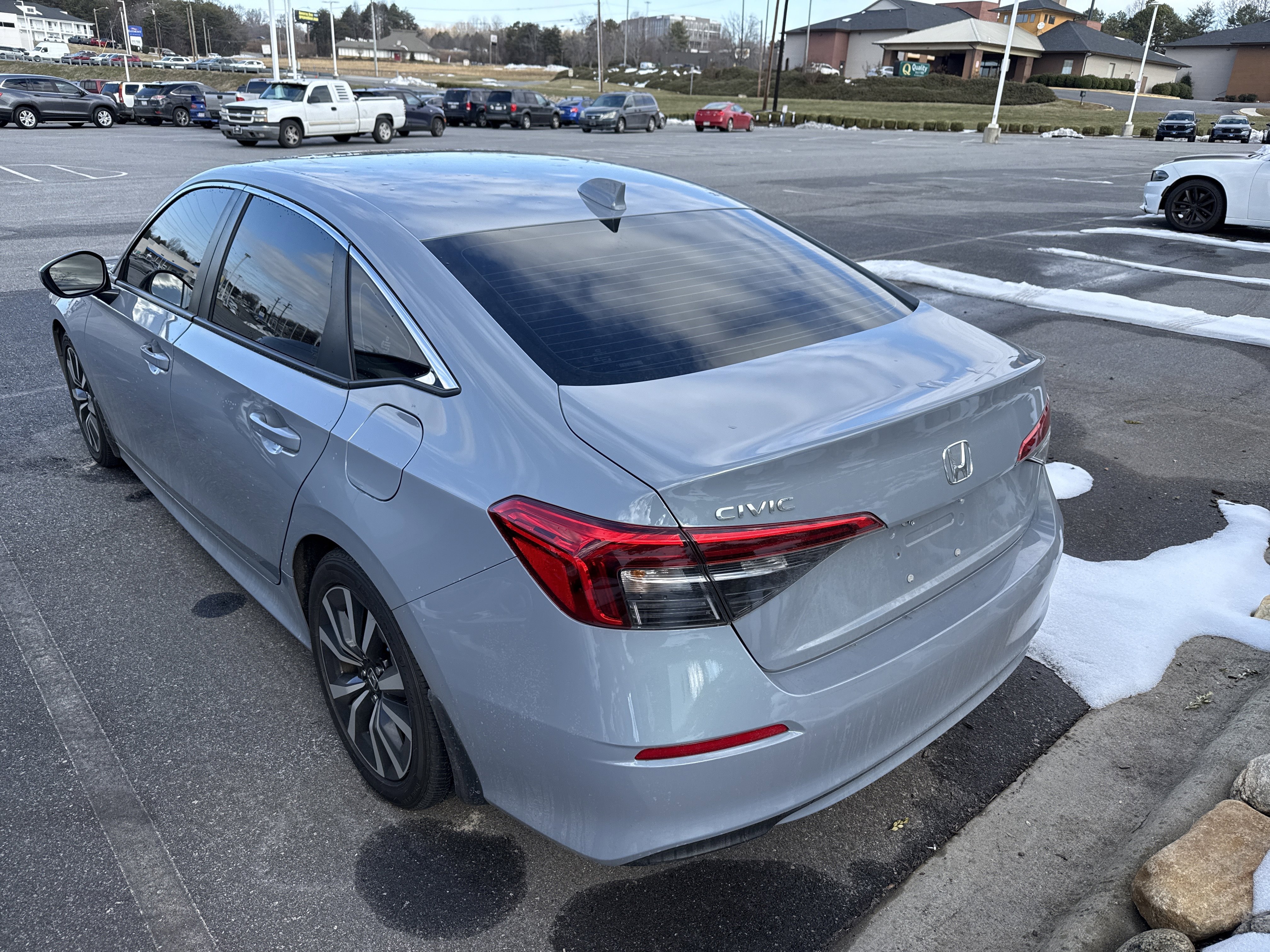 Used 2024 Honda Civic EX image 8