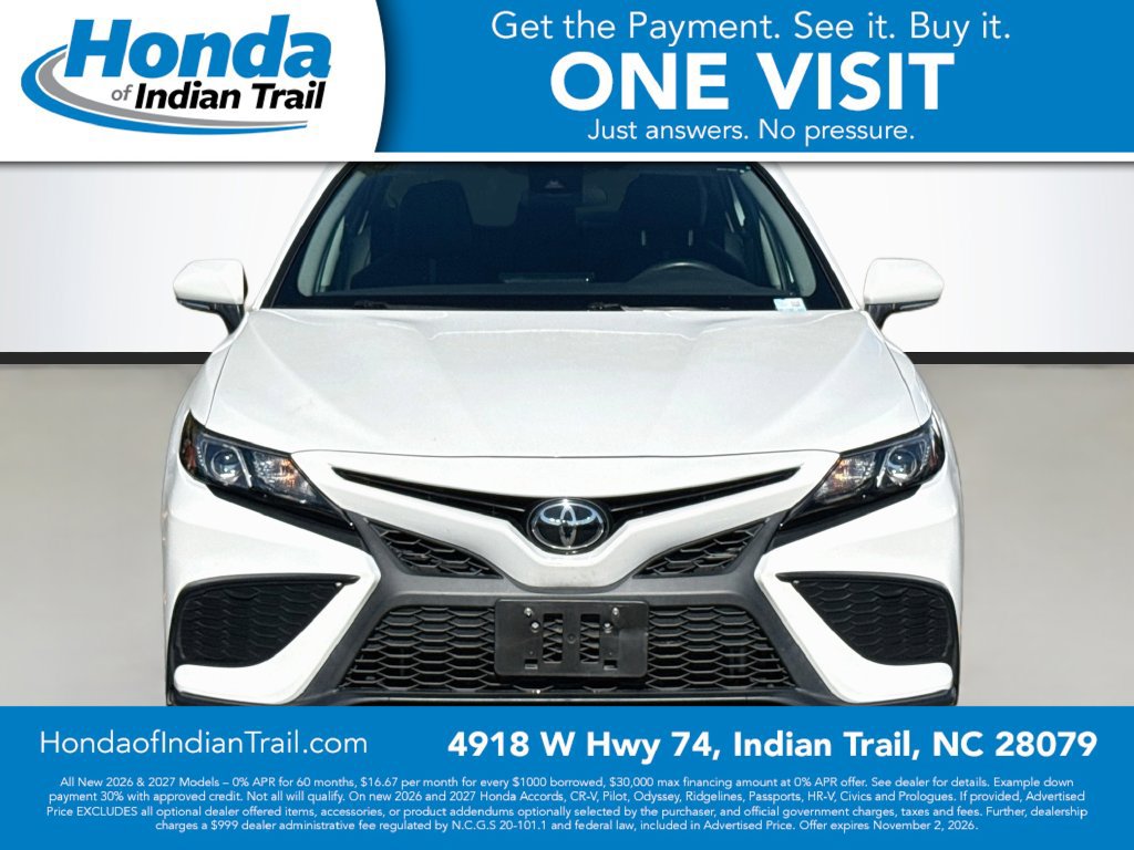 Used 2024 Toyota Camry SE w/ Blackout Package (TMS) FWD image 2