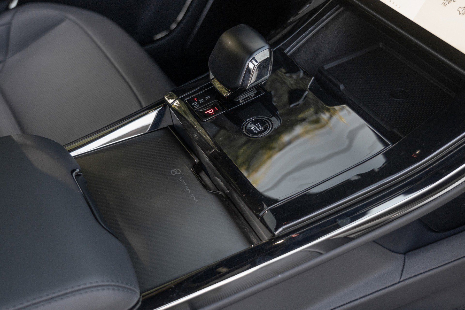 Used 2024 Land Rover Range Rover Sport image 36