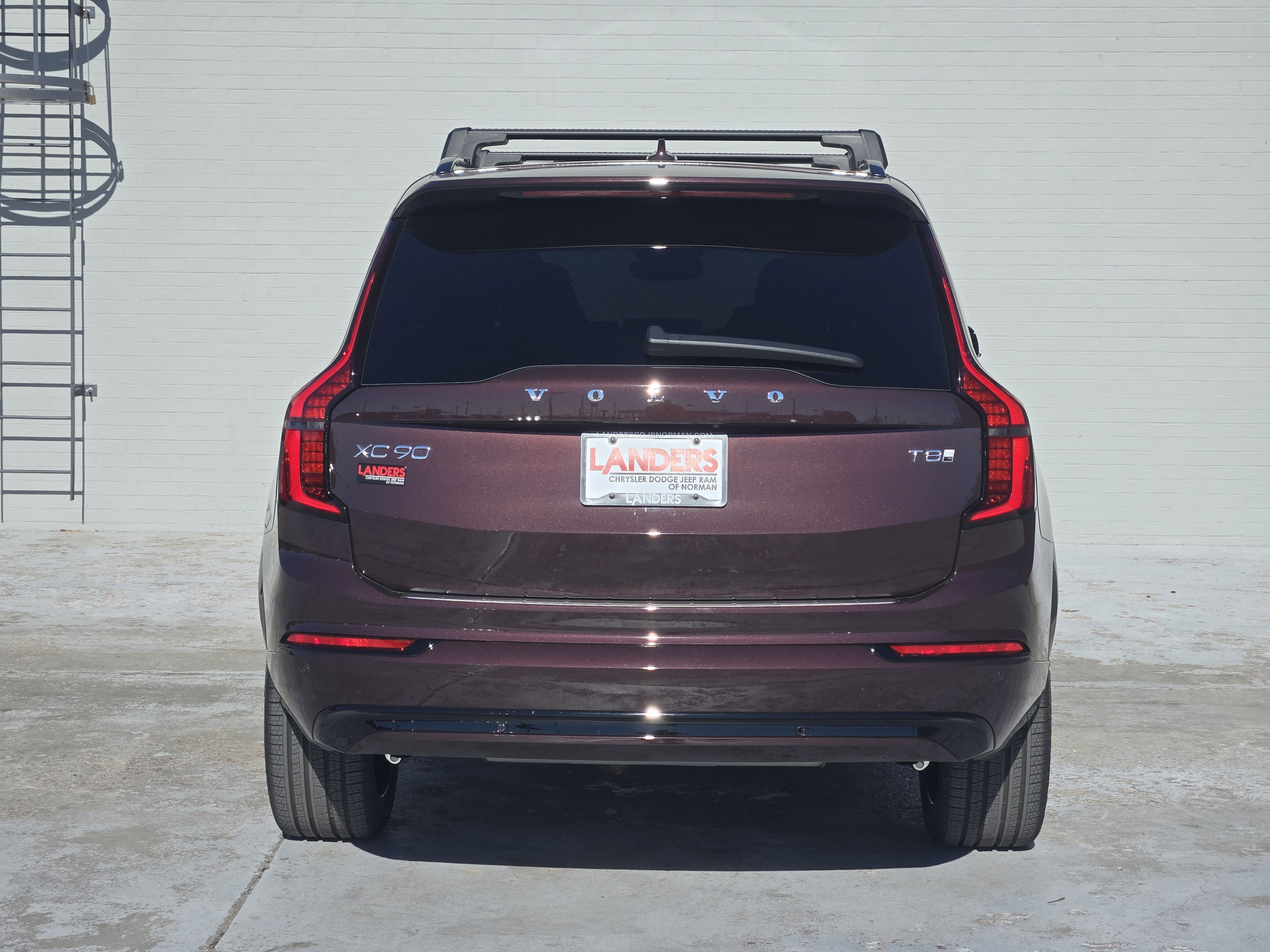 Used 2026 Volvo XC90 T8 Ultra image 7