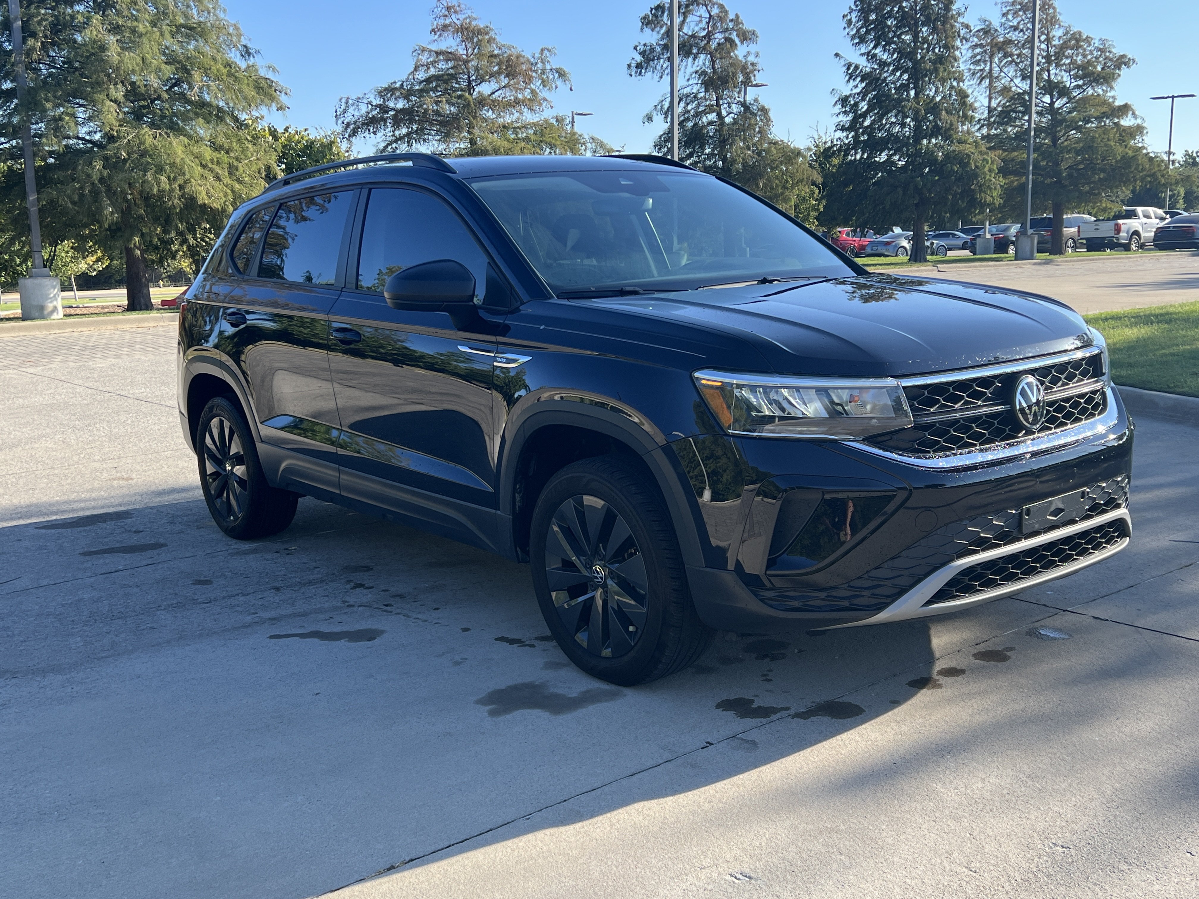 Certified 2024 Volkswagen Taos S FWD image 2