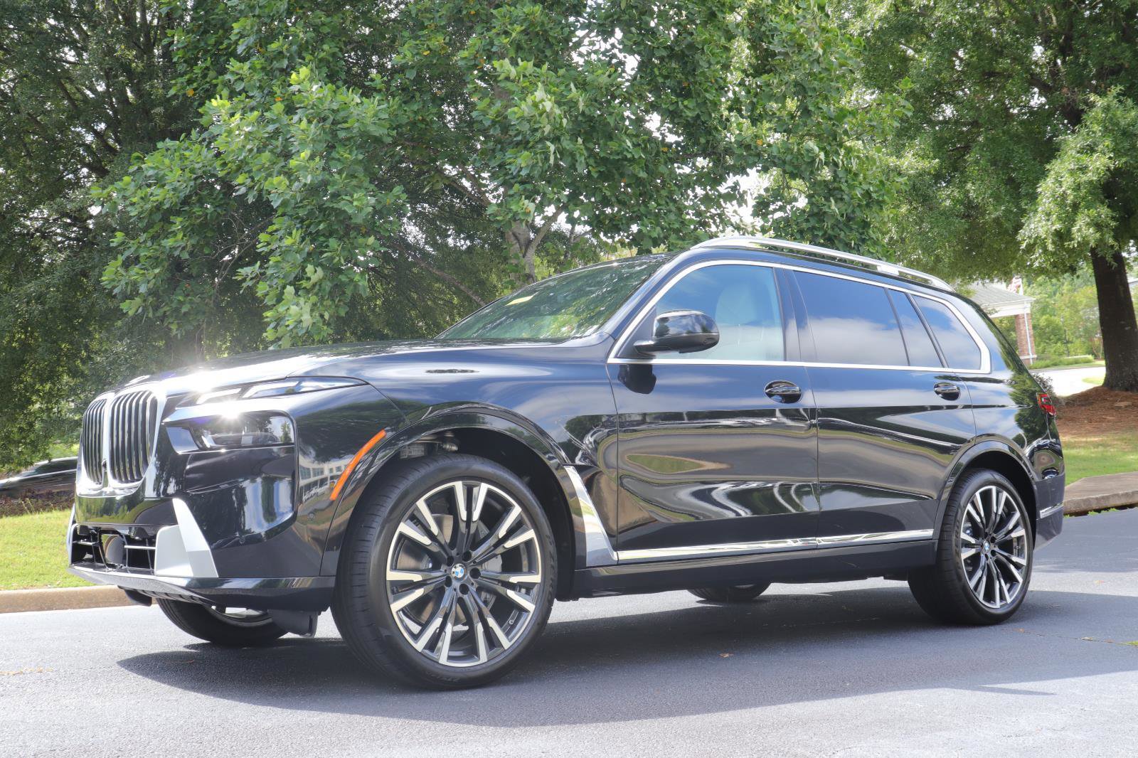 New 2026 BMW X7 xDrive40i w/ Premium Package