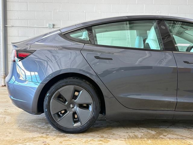 Used 2023 Tesla Model 3 Standard Range image 12