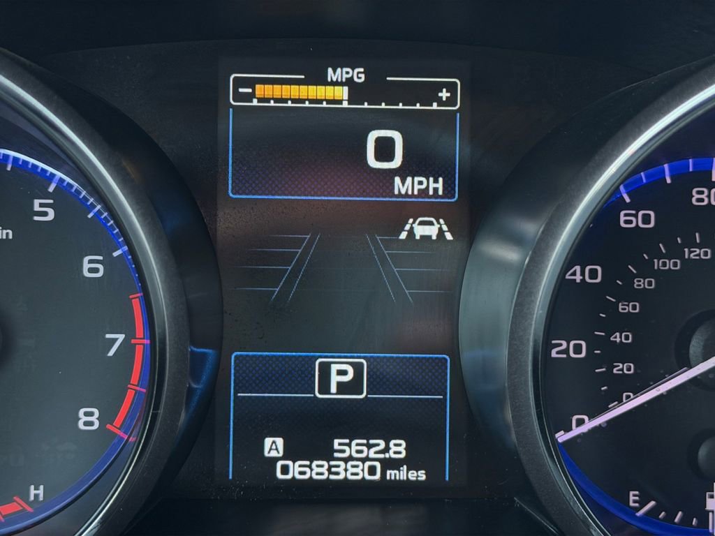 Used 2018 Subaru Outback 3.6R Limited AWD/4WD image 21