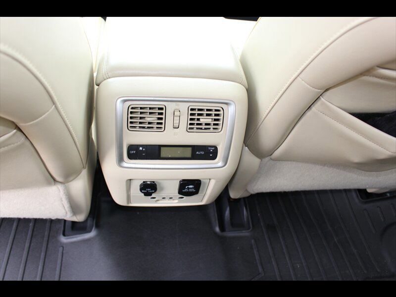 Used 2015 INFINITI QX60 Luxe w/ Premium Plus Package AWD/4WD image 30