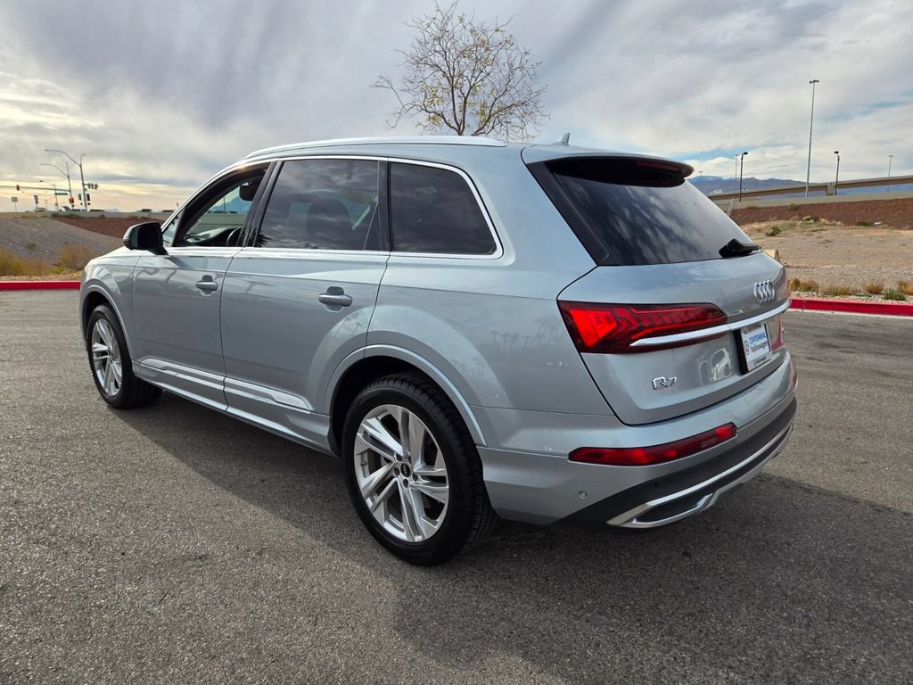 Used 2024 Audi Q7 3.0T Premium Plus AWD/4WD image 4